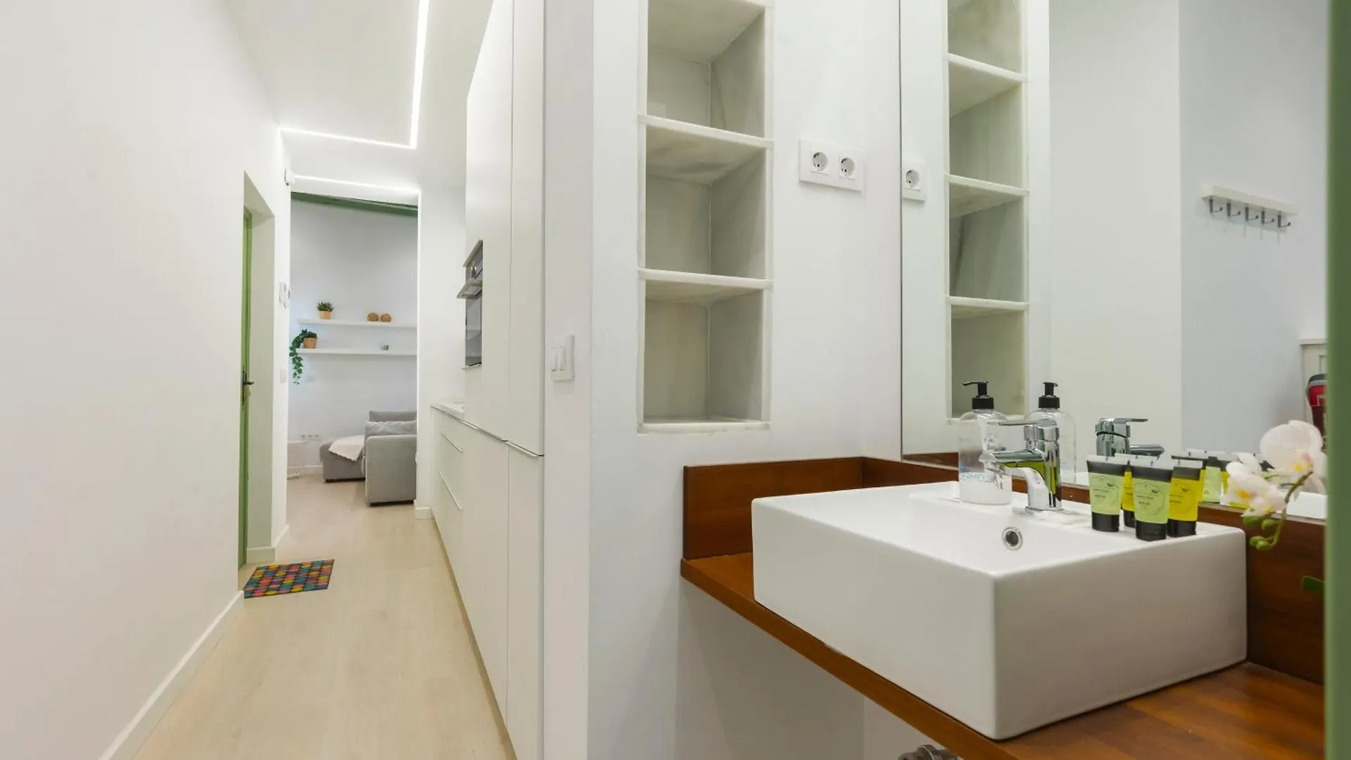 New And Charming In San Lorenzo Neighbourhood Seville 0*,  Spain
