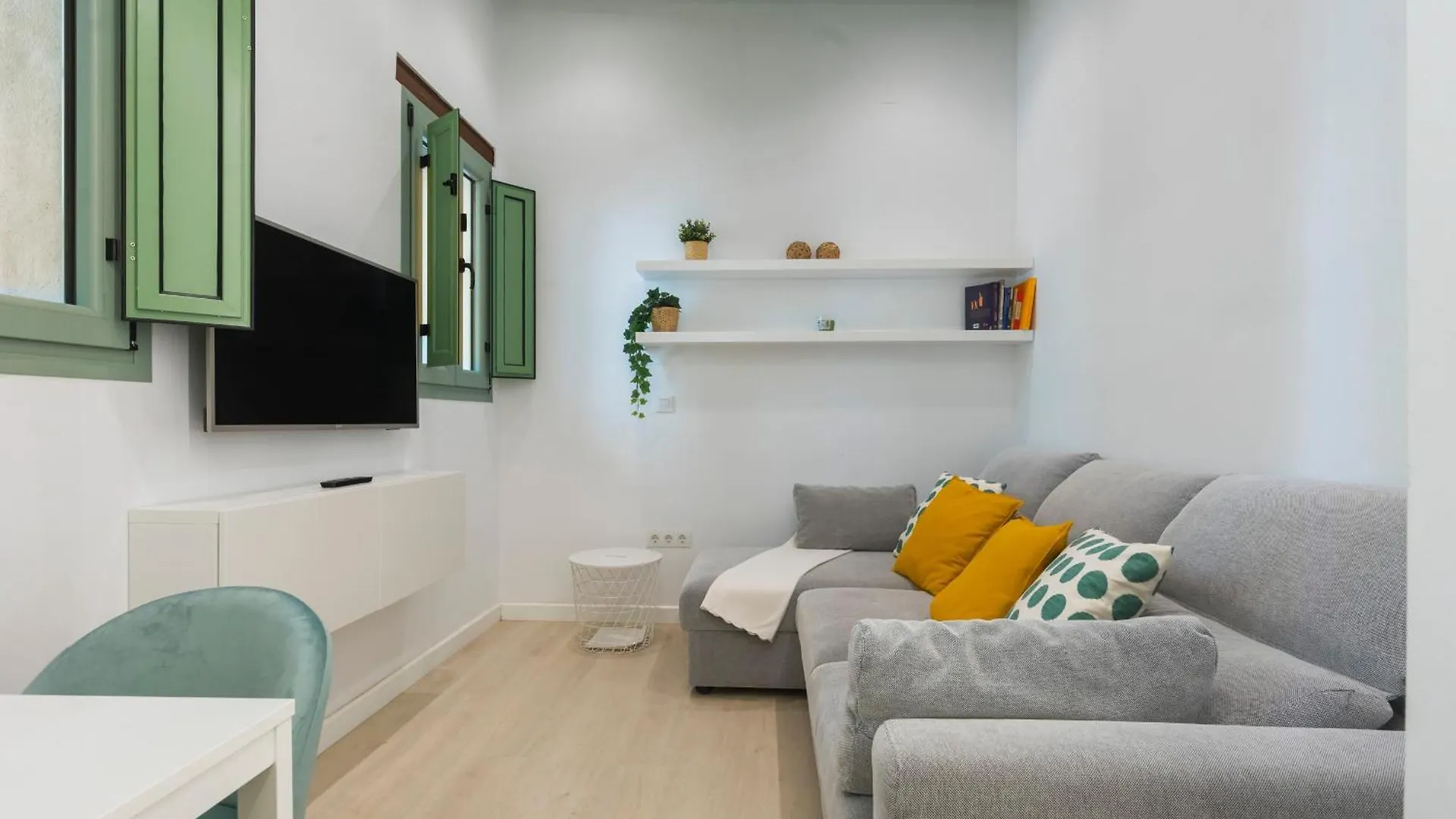 New And Charming In San Lorenzo Neighbourhood Seville